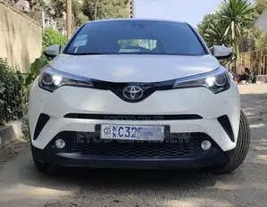 Toyota C-HR 2021 White