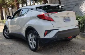 Toyota C-HR 2021 White