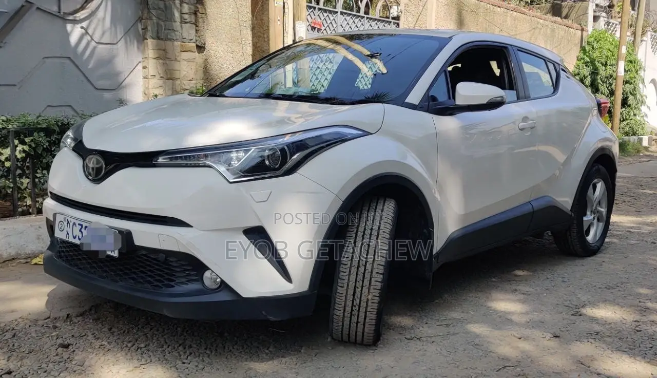 Toyota C-HR 2021 White