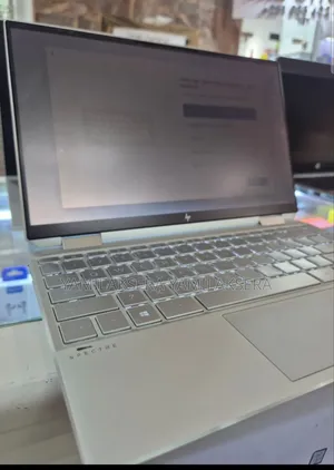 New Laptop HP Spectre X360 16GB Intel Core I7 SSD 1T