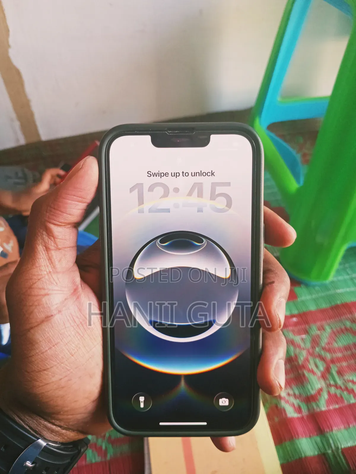 New Apple iPhone 16e 128 GB Black