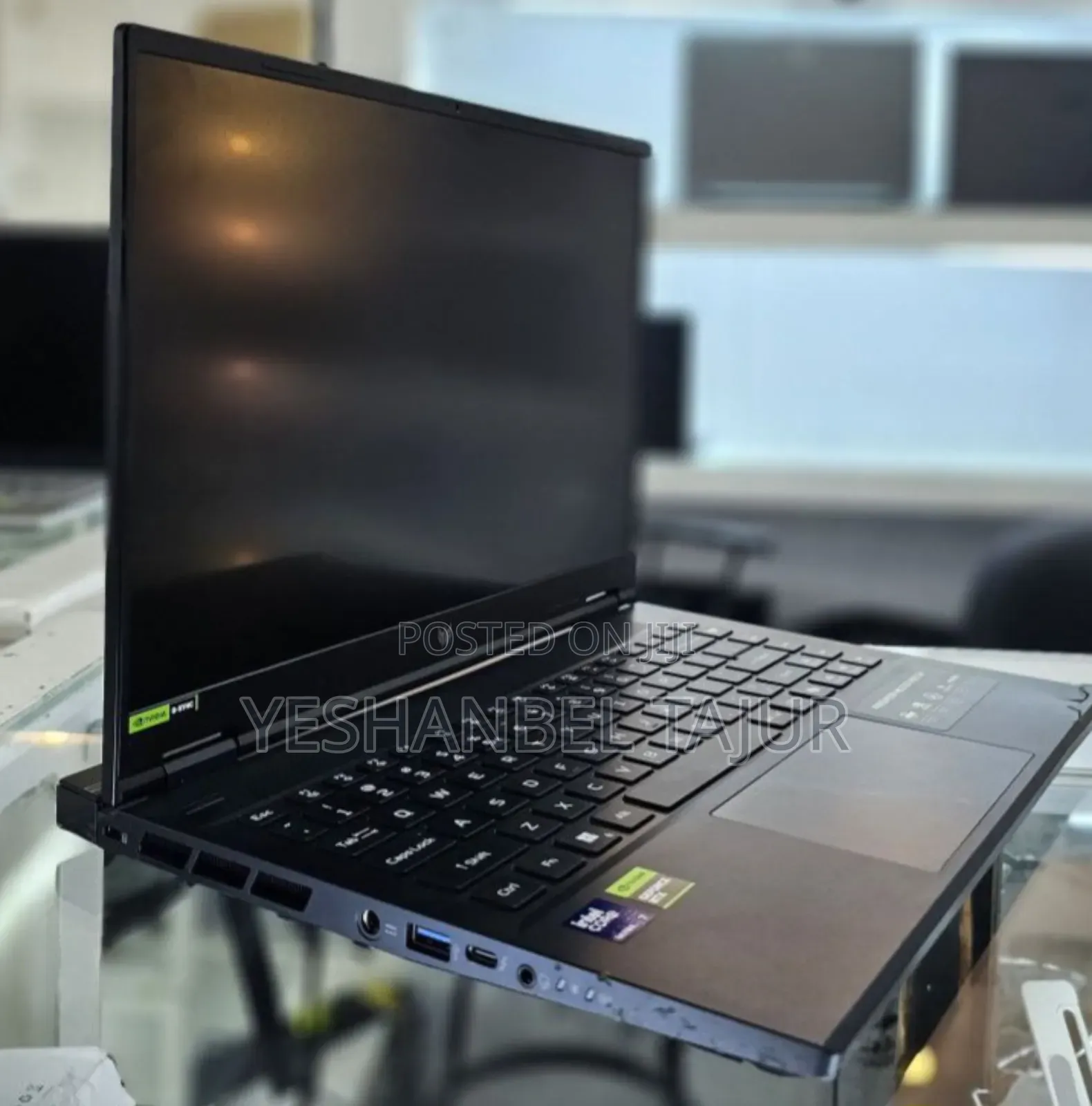 New Laptop Acer Predator Helios 300 16GB Intel Core Ultra 7 SSD 1T