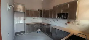 Furnished 6bdrm House in Ukam, East Shewa for sale