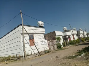 Furnished 6bdrm House in Dukam, East Shewa for sale