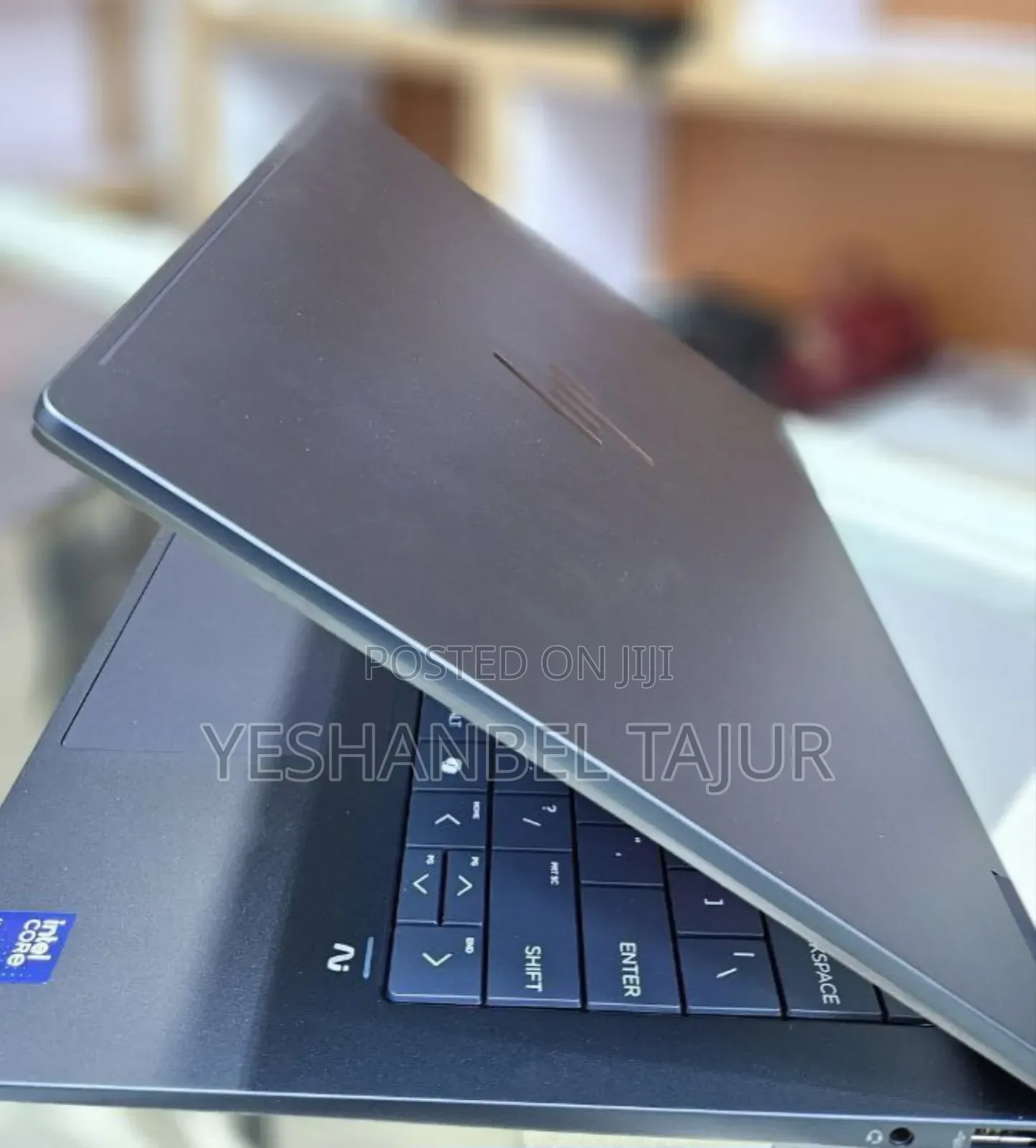 New Laptop HP OmniBook 5 14" 16GB Intel Core Ultra 7 SSD 1T