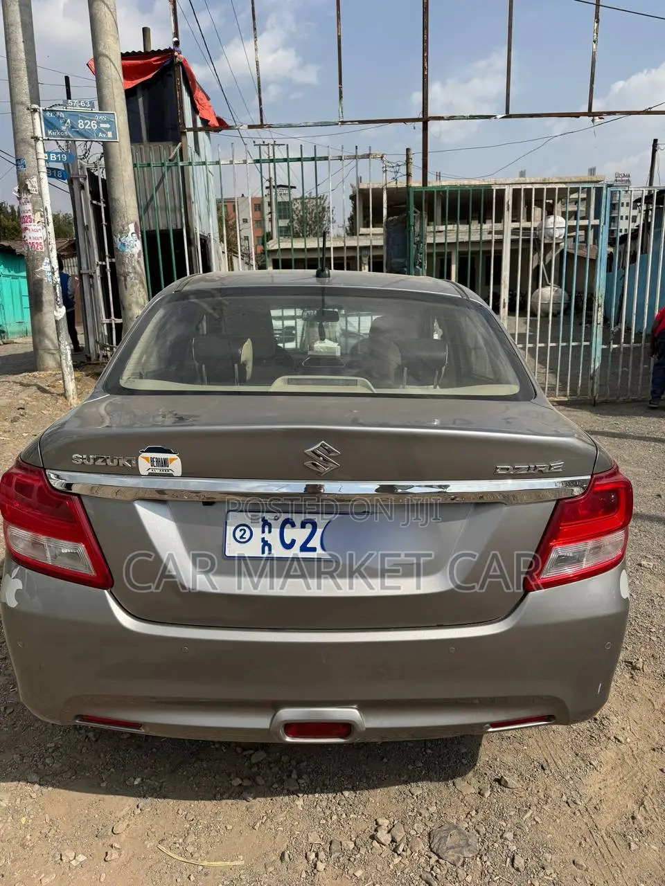 Suzuki Dzire 2022 Silver