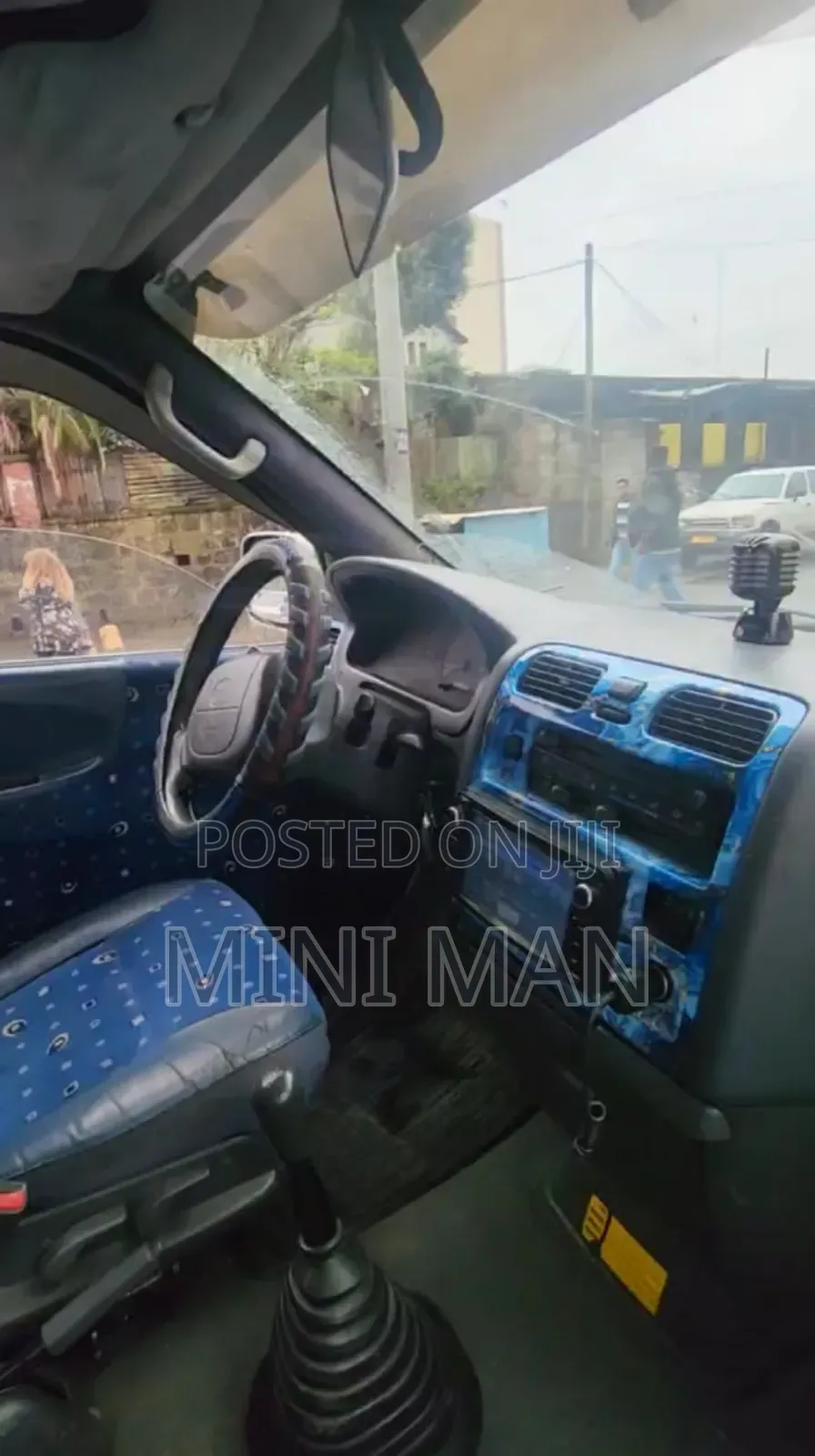 Toyota HiAce 2006 Silver