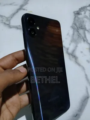 New Samsung Galaxy A05 64 GB Black