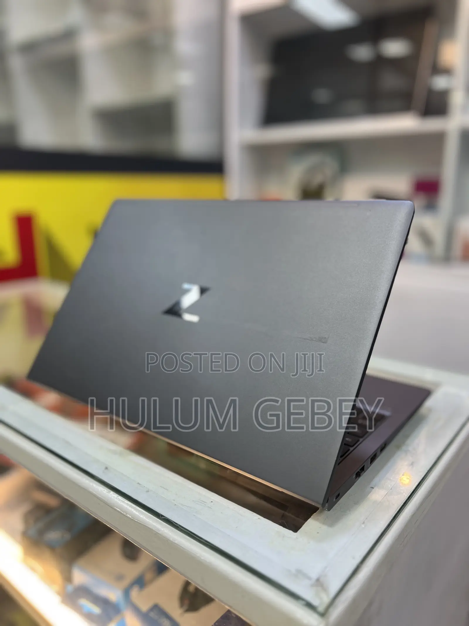 New Laptop HP ZBook 14 16GB Intel Core I7 SSD 512GB