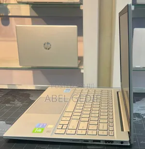 New Laptop HP Pavilion 14 16GB Intel Core I7 SSD 512GB