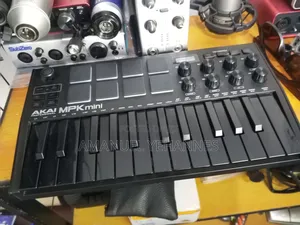 Akai MPK Mini3 Studio Keyboard