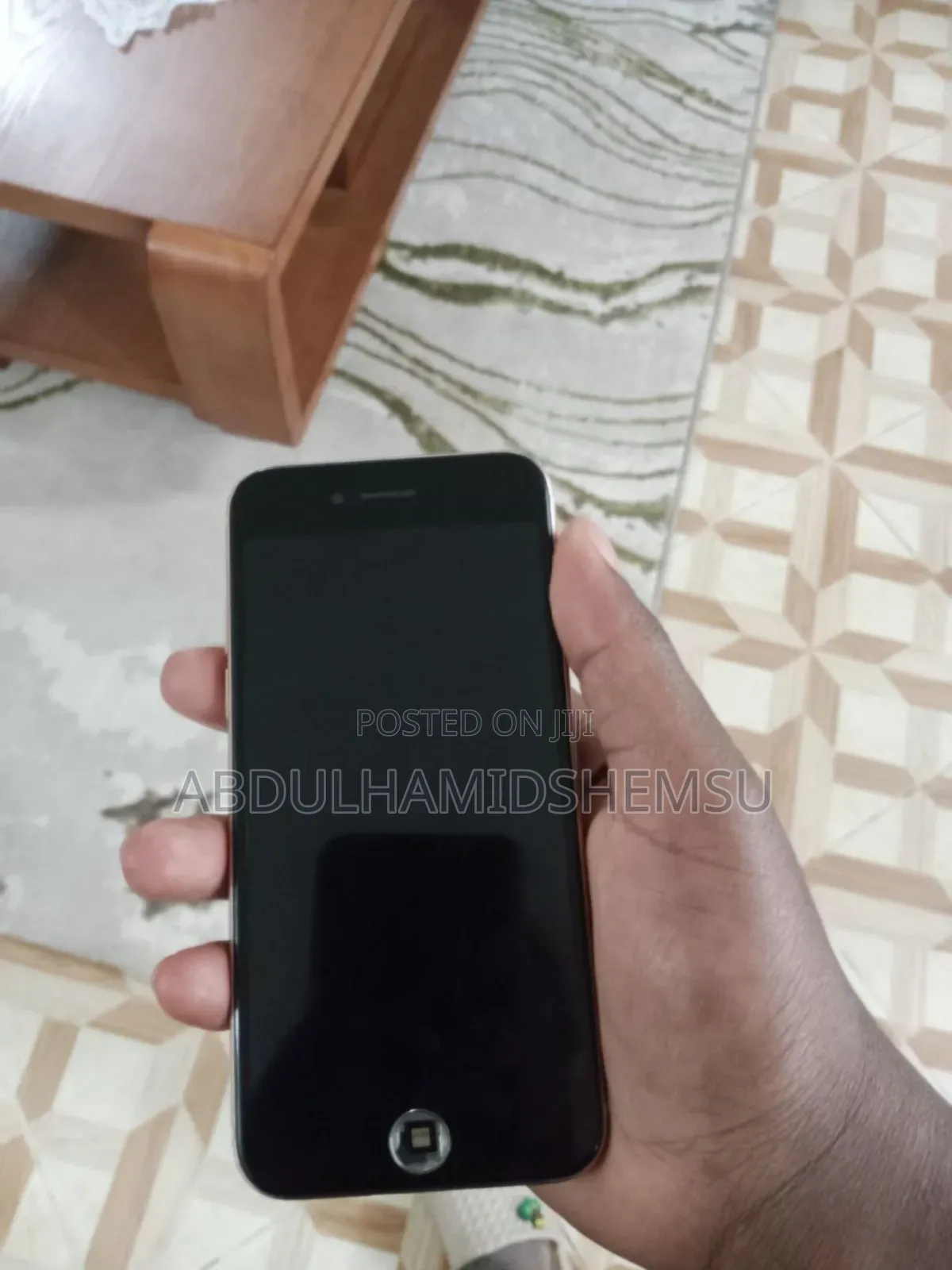 Apple iPhone 8 64 GB White