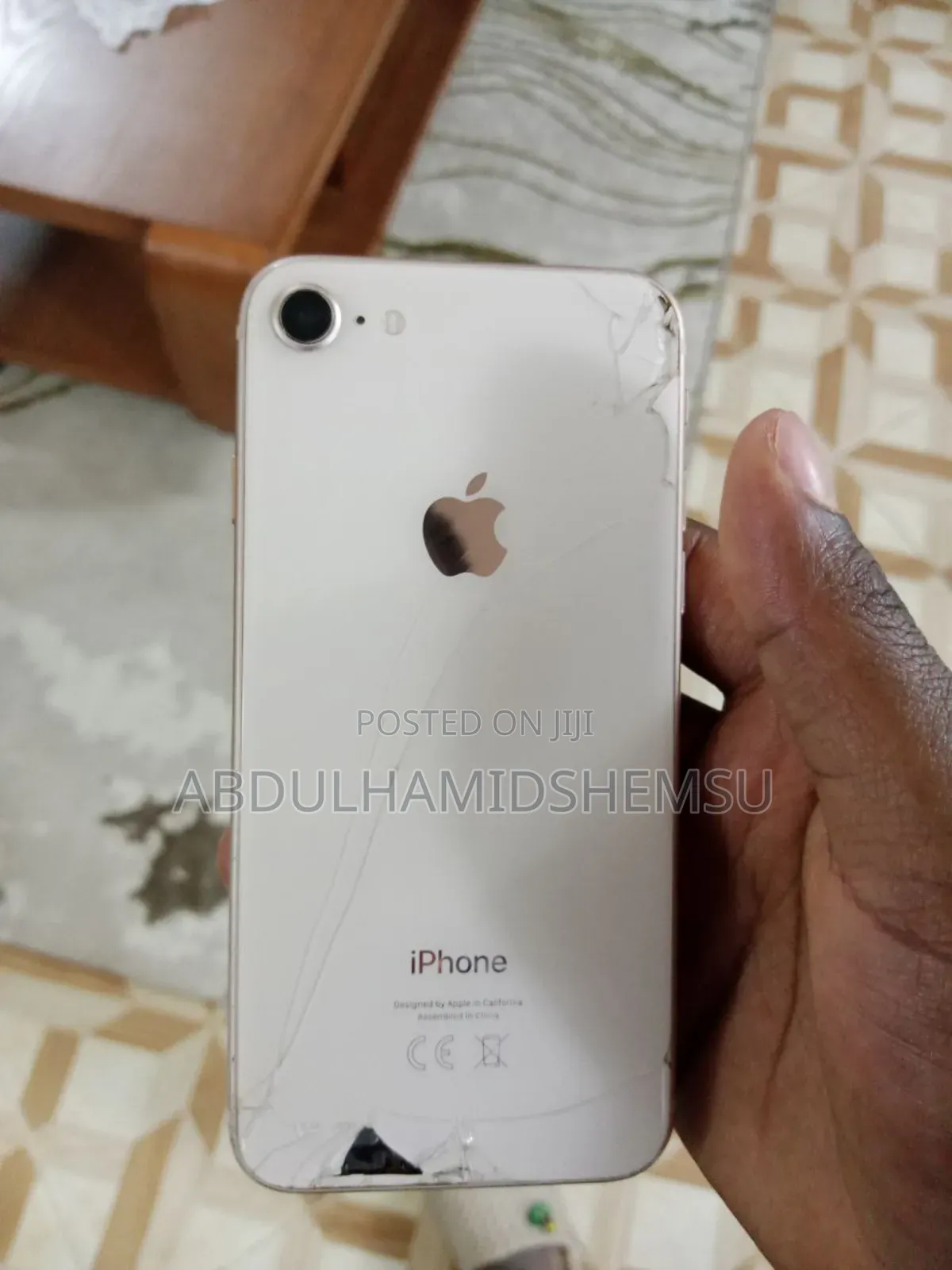 Apple iPhone 8 64 GB White