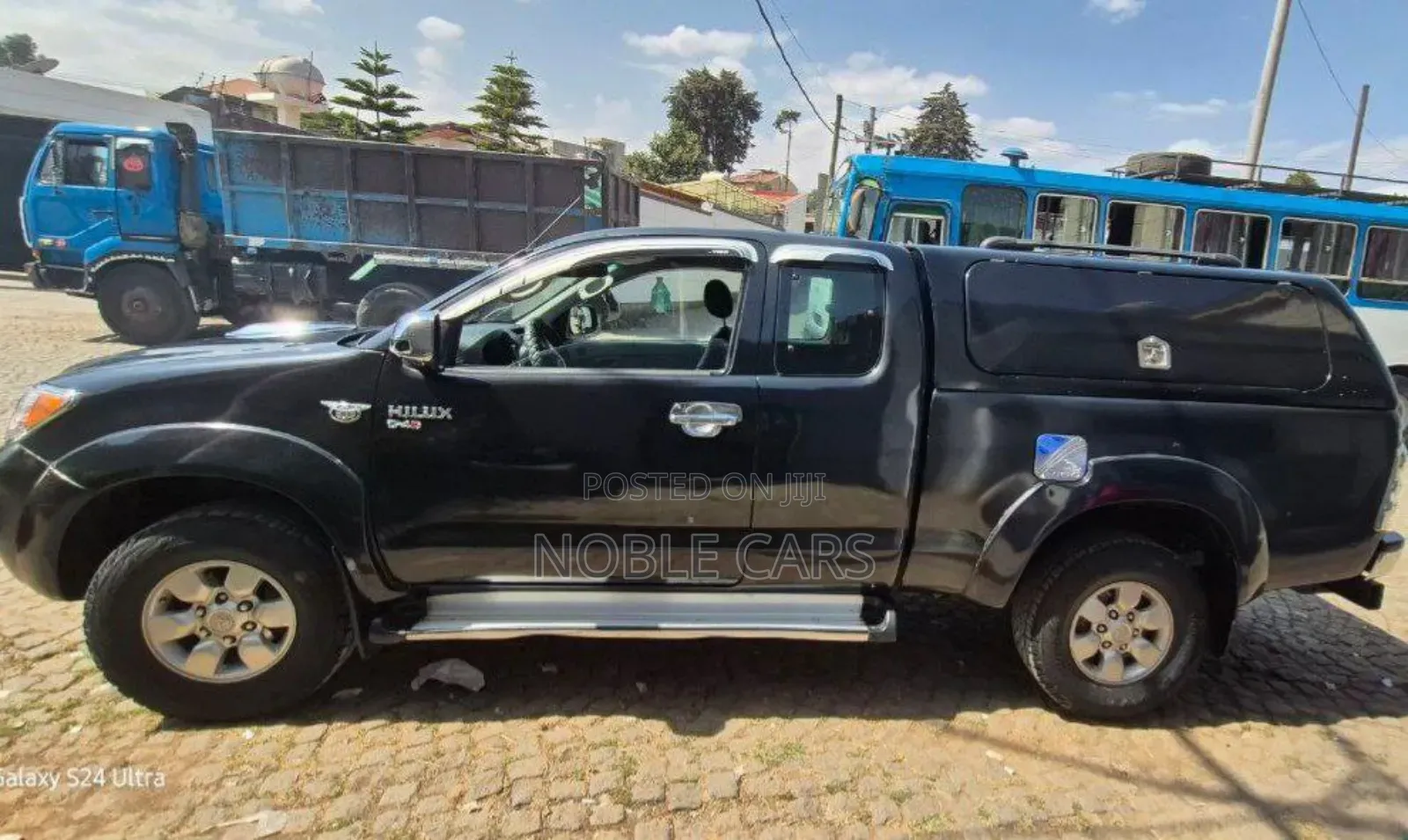 Toyota Hilux 2008 Gray