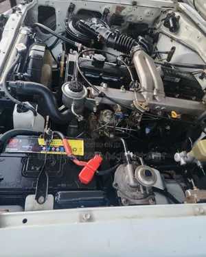 Toyota Land Cruiser 2017 Off white