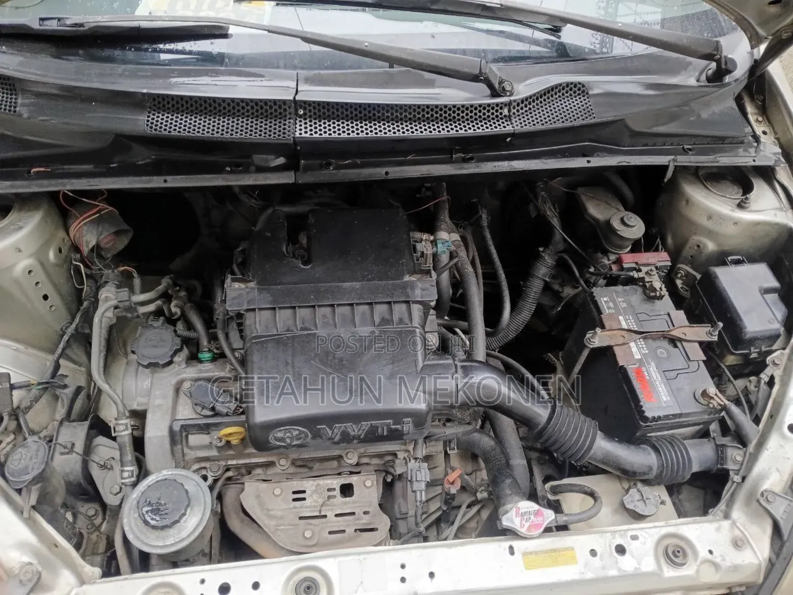 Toyota Vitz 2003 Gold