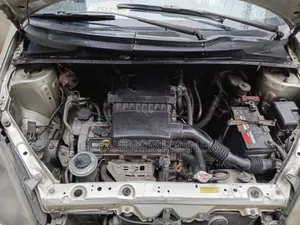 Toyota Vitz 2003 Gold