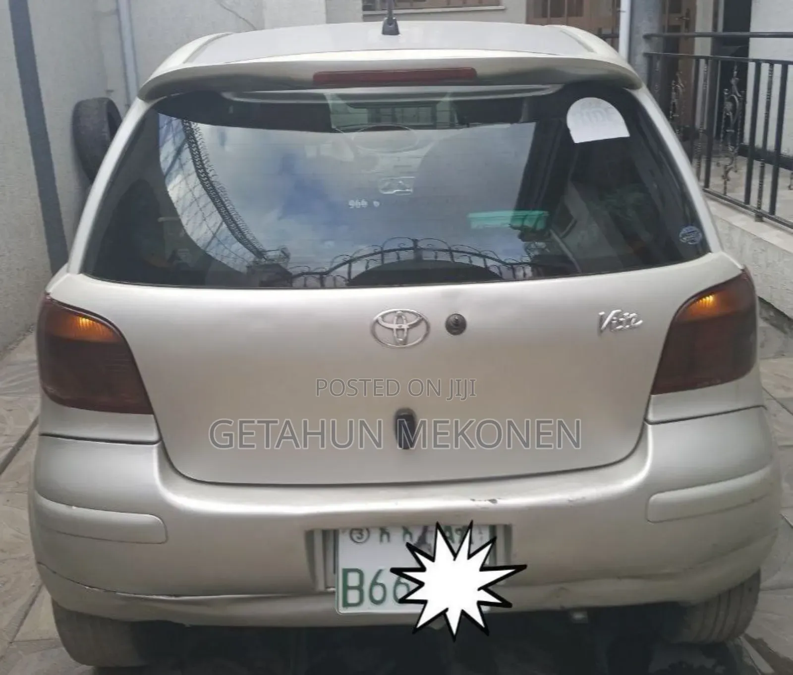 Toyota Vitz 2003 Gold