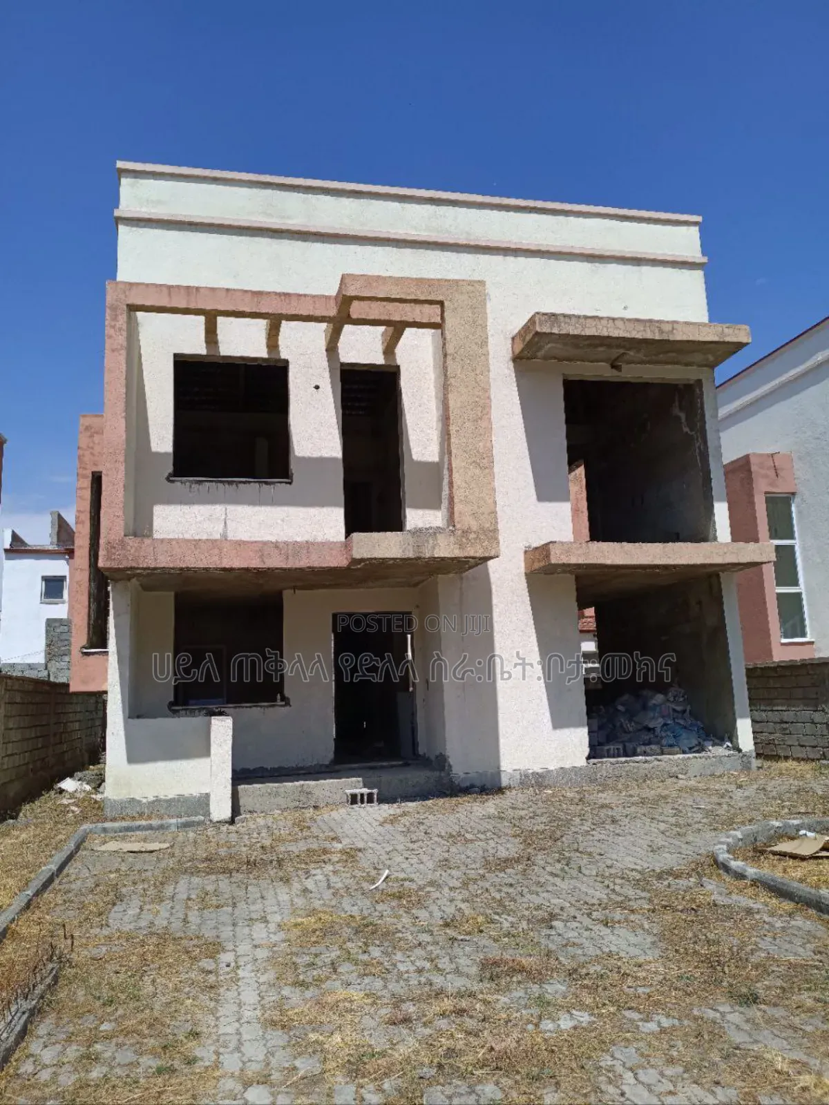 6bdrm Townhouse/Terrace in Ccd Real State, Oromia-Finfinne for sale