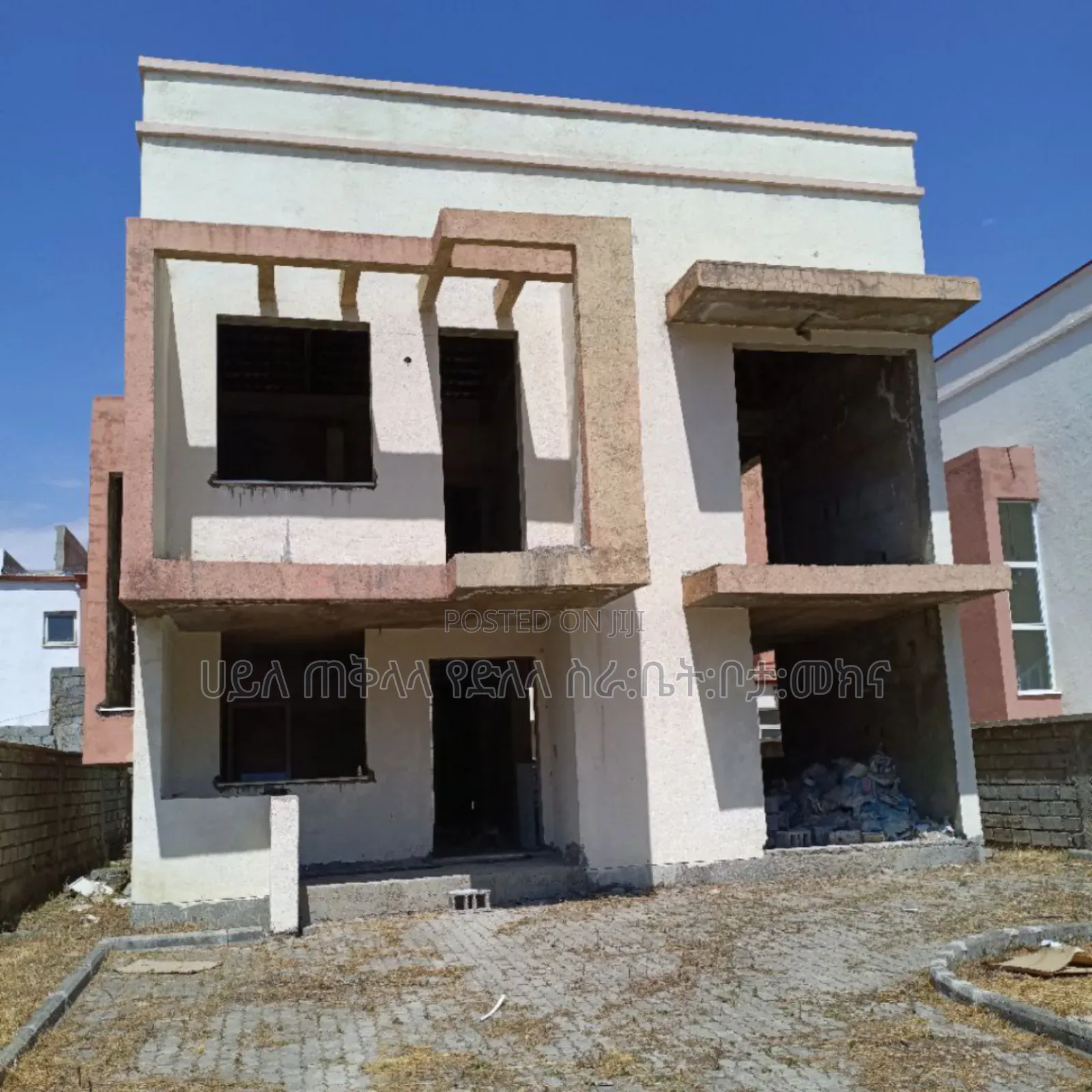 6bdrm Townhouse/Terrace in Ccd Real State, Oromia-Finfinne for sale