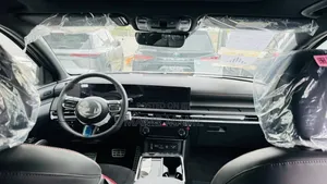 New Hyundai Tucson Plug-In Hybrid 2024 Gray