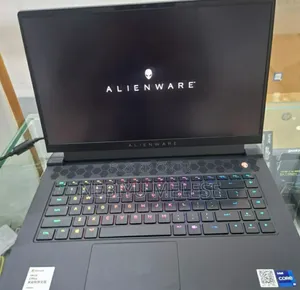New Laptop Dell Alienware M15 R7 32GB Intel Core I9 SSD 1T