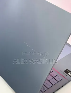 New Laptop Asus Vivobook 16 32GB Intel Core Ultra 9 SSD 512GB