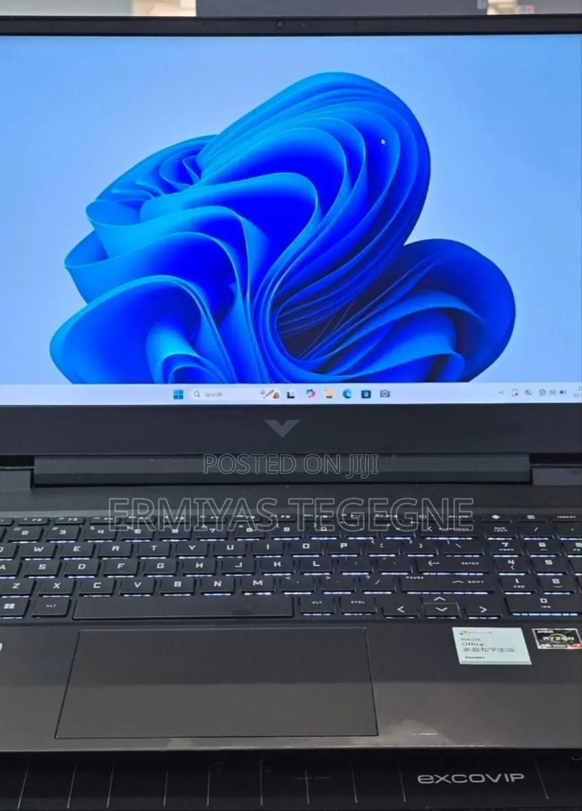 New Laptop HP 14-Dq1025cl 16GB Intel Core I9 SSD 512GB