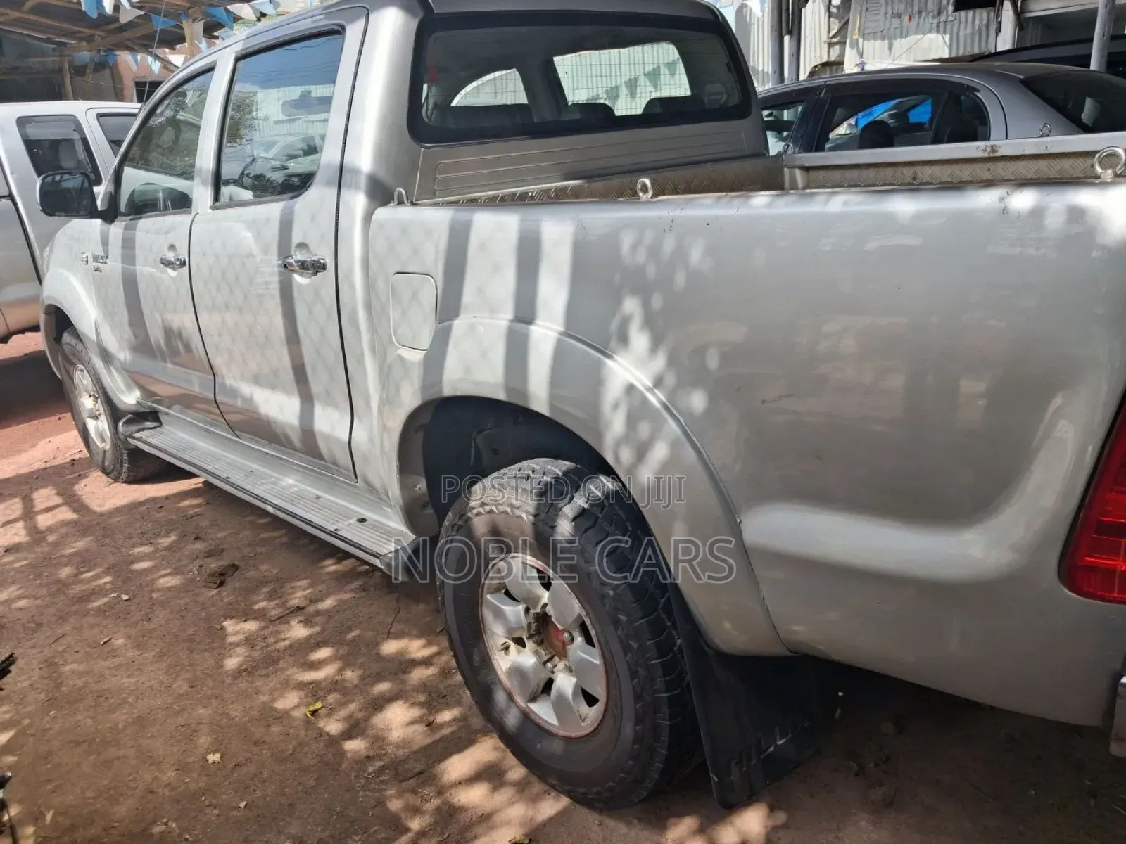 Toyota Hilux 2.5 D-4D Double Cab 2008 Gold