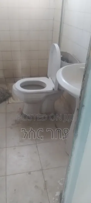 2bdrm Condo in Ayat Tsebel, Yeka for rent