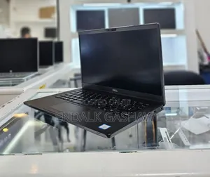New Laptop Dell Latitude 5310 8GB Intel Core I5 SSD 256GB