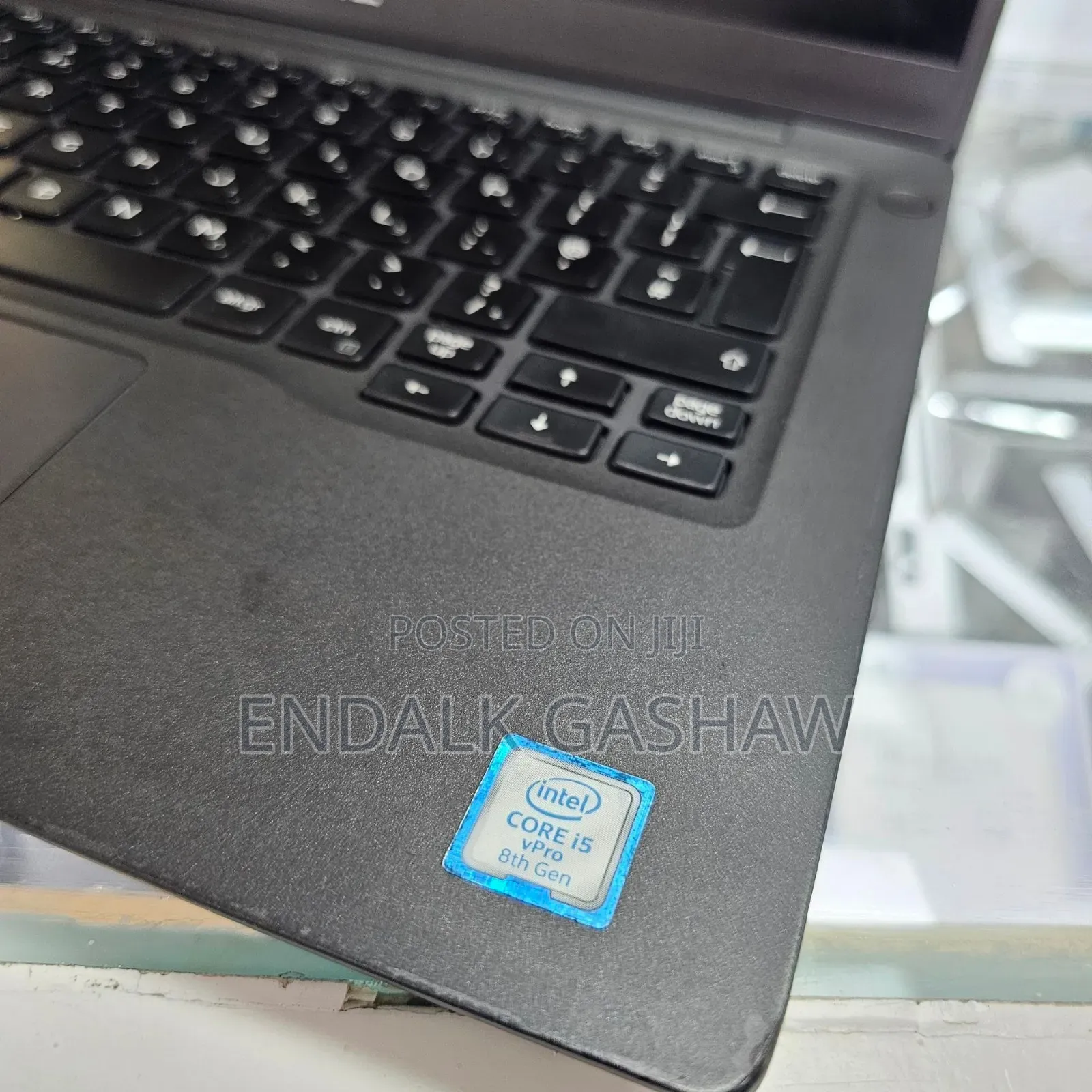 New Laptop Dell Latitude 5310 8GB Intel Core I5 SSD 256GB