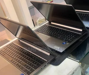 New Laptop HP ZBook Power G7 16GB Intel Core I7 SSD 512GB