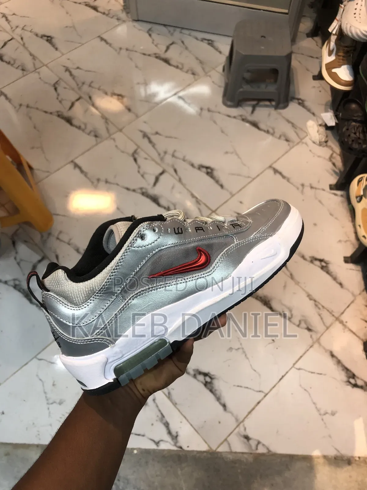 Nike Air Max Ishod PRM 'Silver Bullet