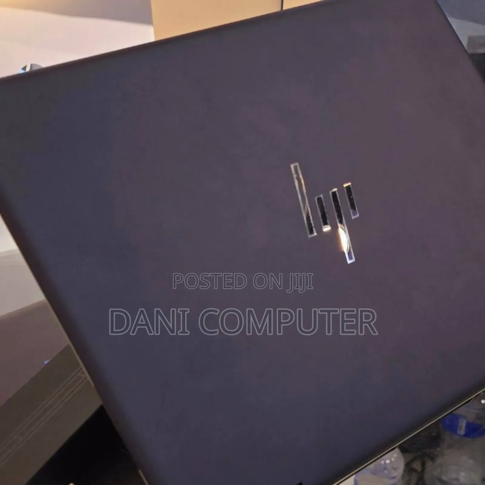 New Laptop HP Spectra 13 16GB Intel Core I7 SSD 1T