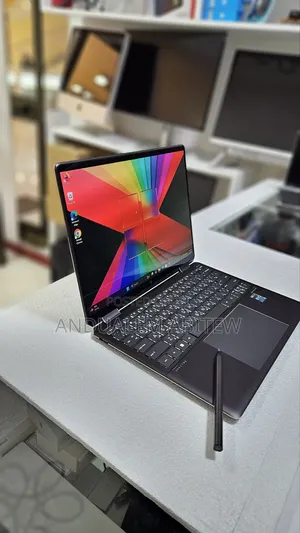 New Laptop HP Spectre 14 16GB Intel Core I7 SSD 1T