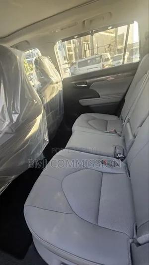 New Toyota Highlander Limited 2025 Gray