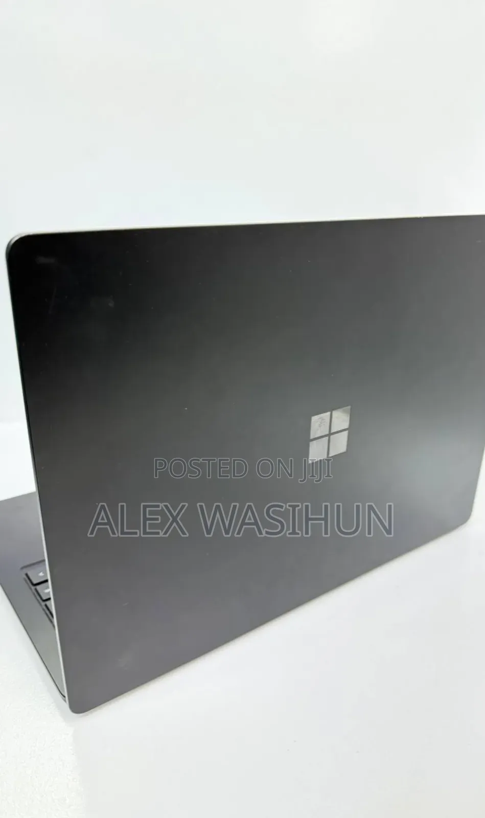 New Laptop 8GB Intel Core I5 SSD 512GB