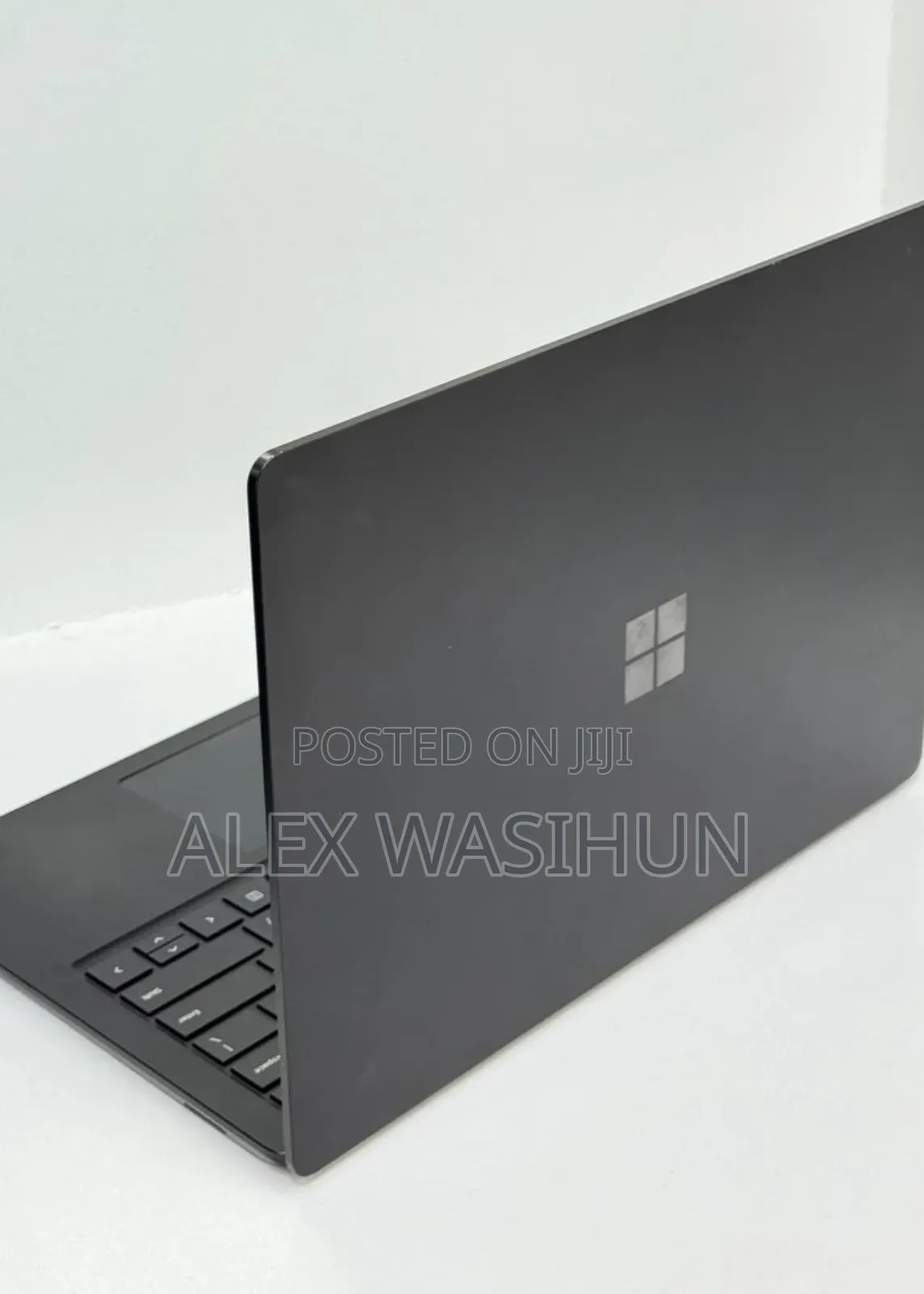 New Laptop 8GB Intel Core I5 SSD 512GB