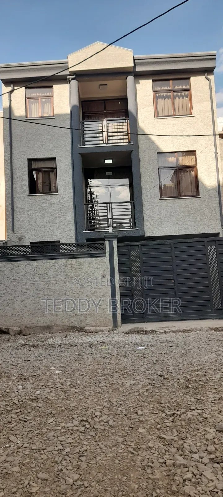 5bdrm House in Haile Garment, Nifas Silk-Lafto for sale