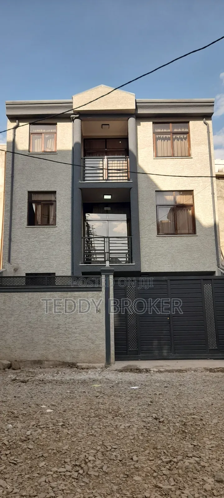 5bdrm House in Haile Garment, Nifas Silk-Lafto for sale