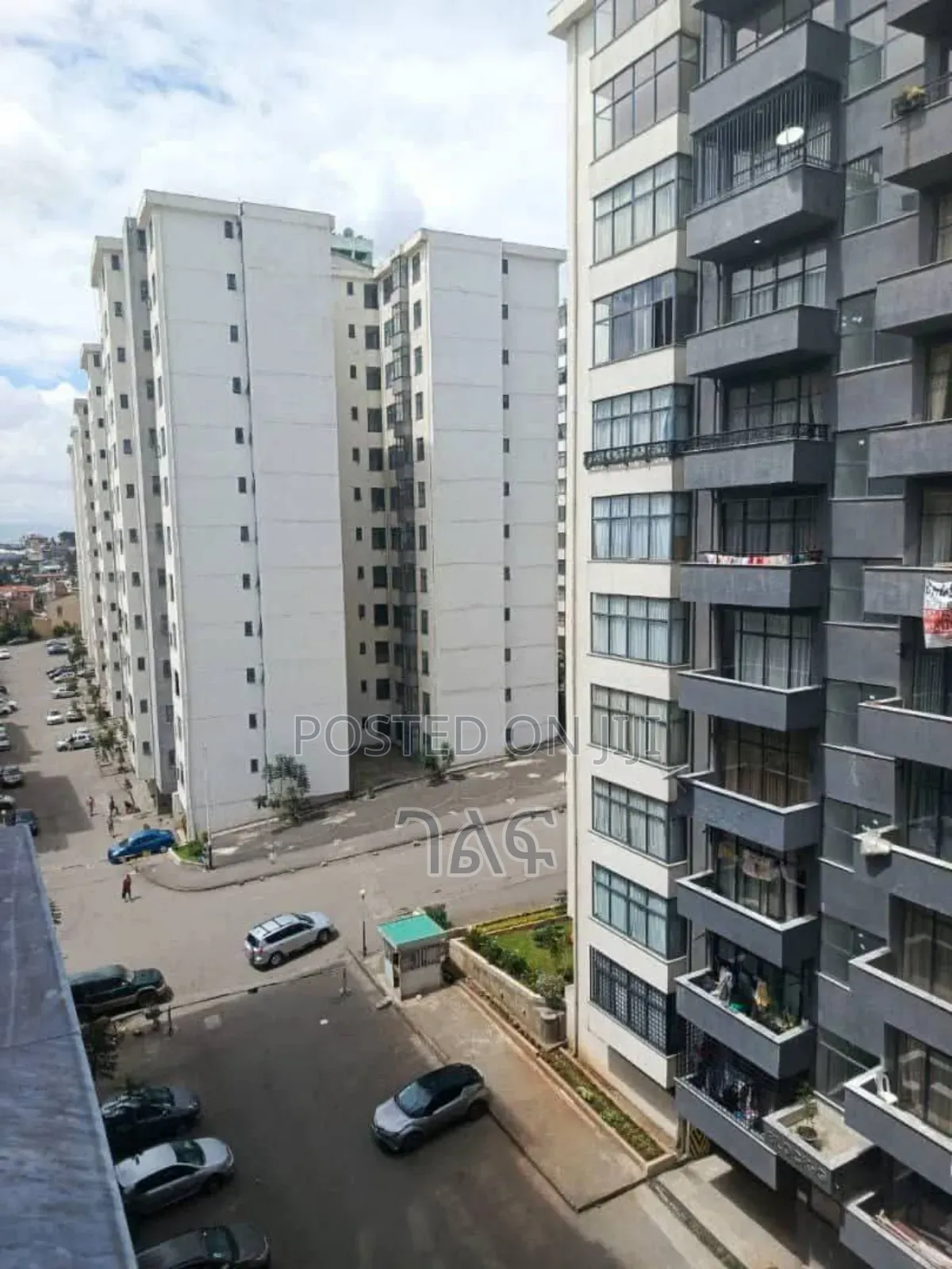 3bdrm Apartment in አስቼኳይ በፊጋ ኖህ የሚሸጥ, Bole for sale