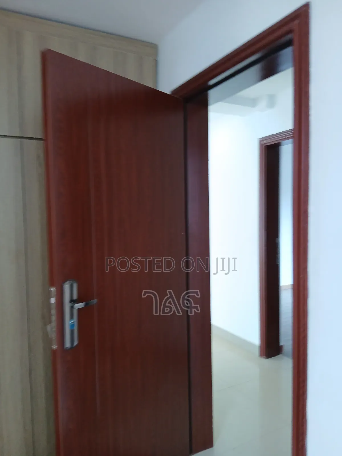 3bdrm Apartment in አስቼኳይ በፊጋ ኖህ የሚሸጥ, Bole for sale