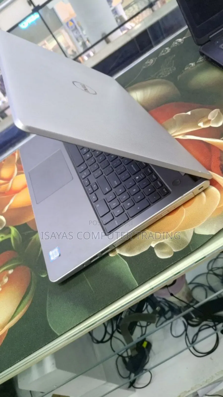 Laptop Dell Inspiron 15 8GB Intel Core I5 HDD 1T