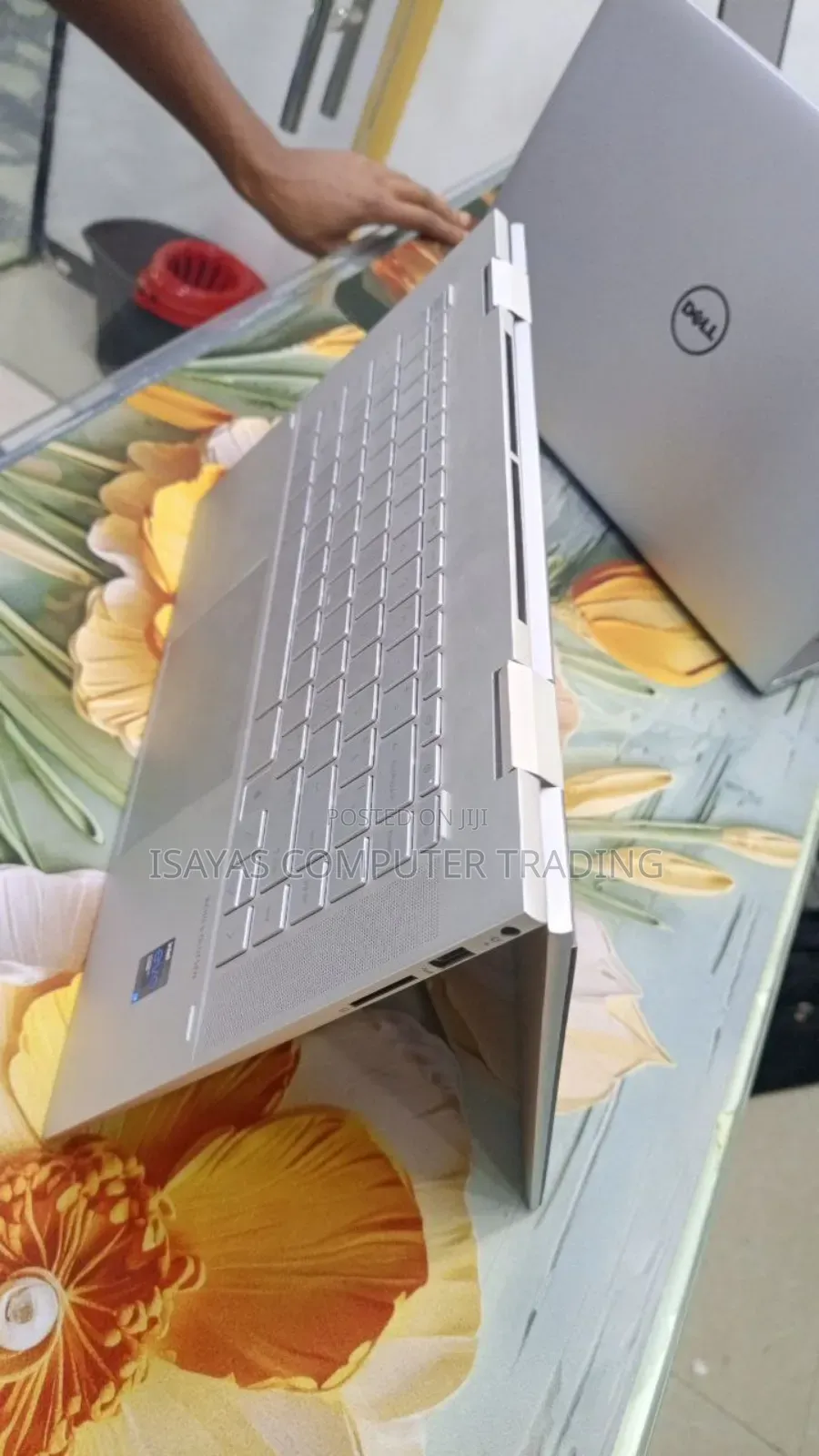 New Laptop HP Envy X360 8GB Intel Core I7 SSD 512GB