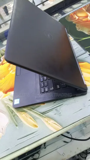 New Laptop Dell Latitude 5450 4GB Intel Core I3 SSD 256GB