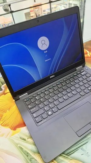 New Laptop Dell Latitude 5450 4GB Intel Core I3 SSD 256GB