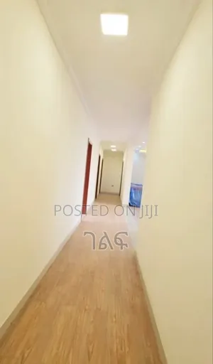 3bdrm Apartment in Kazanchies Apartment, Bole for sale