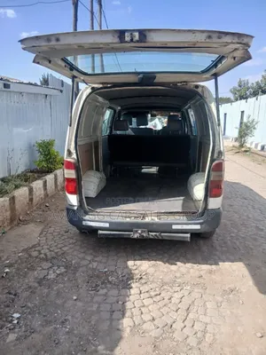 Toyota HiAce 2008 White