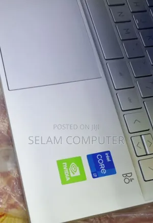 New Laptop HP Pavilion 14 16GB Intel Core I7 SSD 512GB